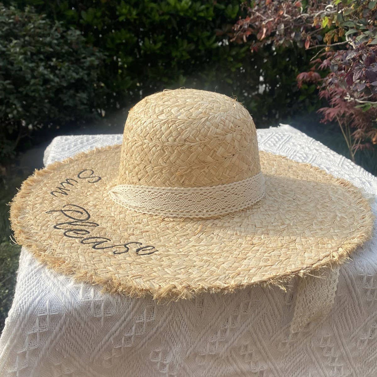 Summer Literary Fur-edged Sun Hat_CWAH3396