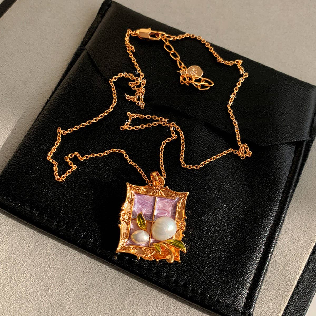 MONET GARDEN OIL PAINTING STYLE FASHION NECKLACE