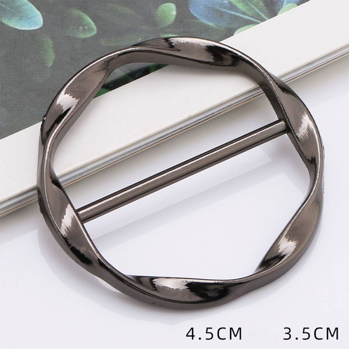 METAL RING SIMPLE SCARF RING WITH NO UPKEEP