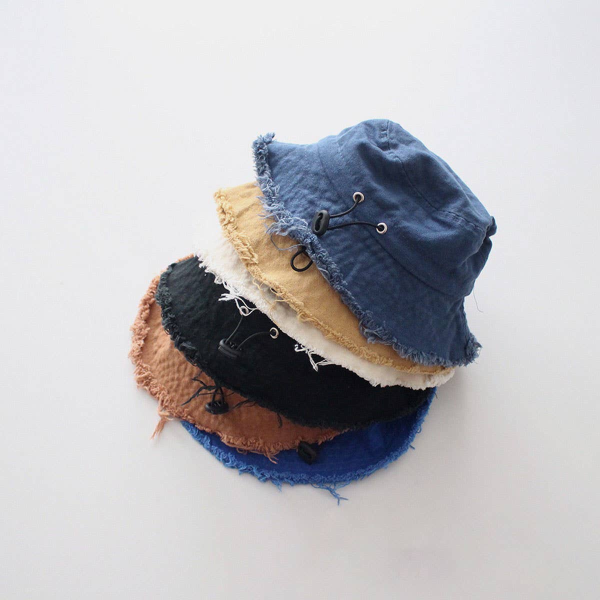CHILDREN'S PERSONALIZED OLD FUR-EDGED BUCKET HAT_CWAH2866