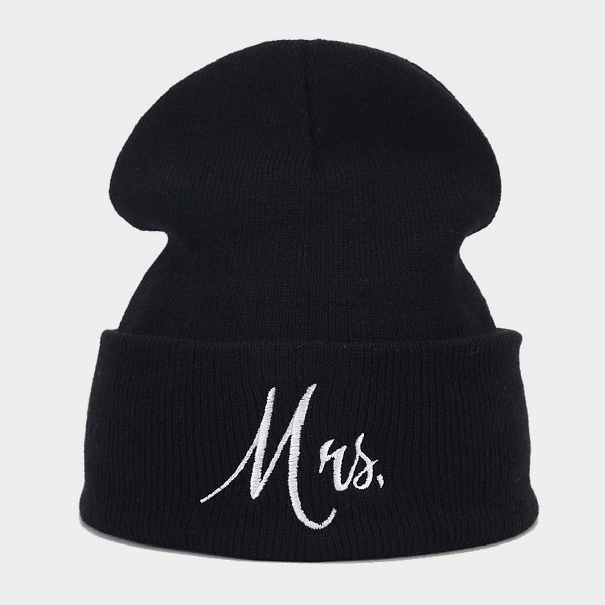 MRS MR EMBROIDERED KNITTED HAT FOR MEN AND WOMEN