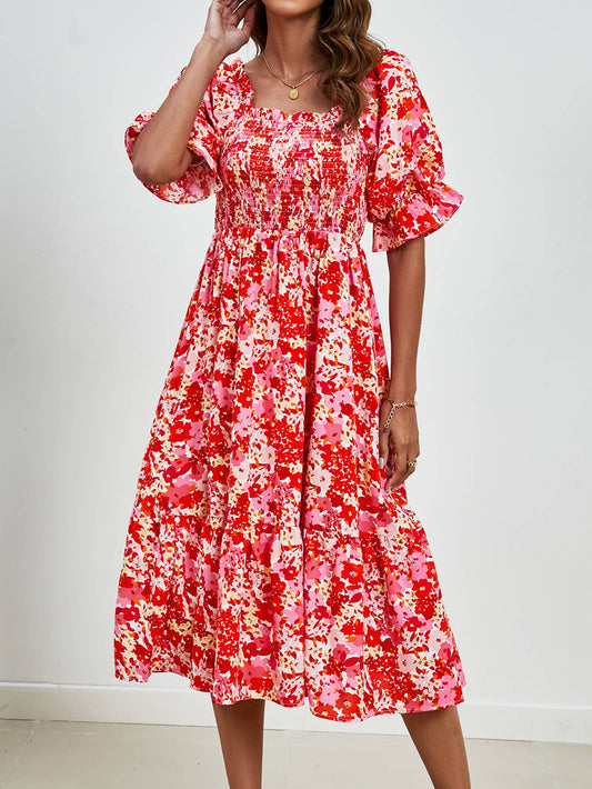 Print dress with square collar and puffed sleeves