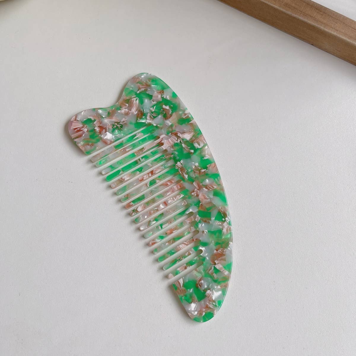 FASHIONABLE HEART LARGE FINE TOOTH HAIR COMB