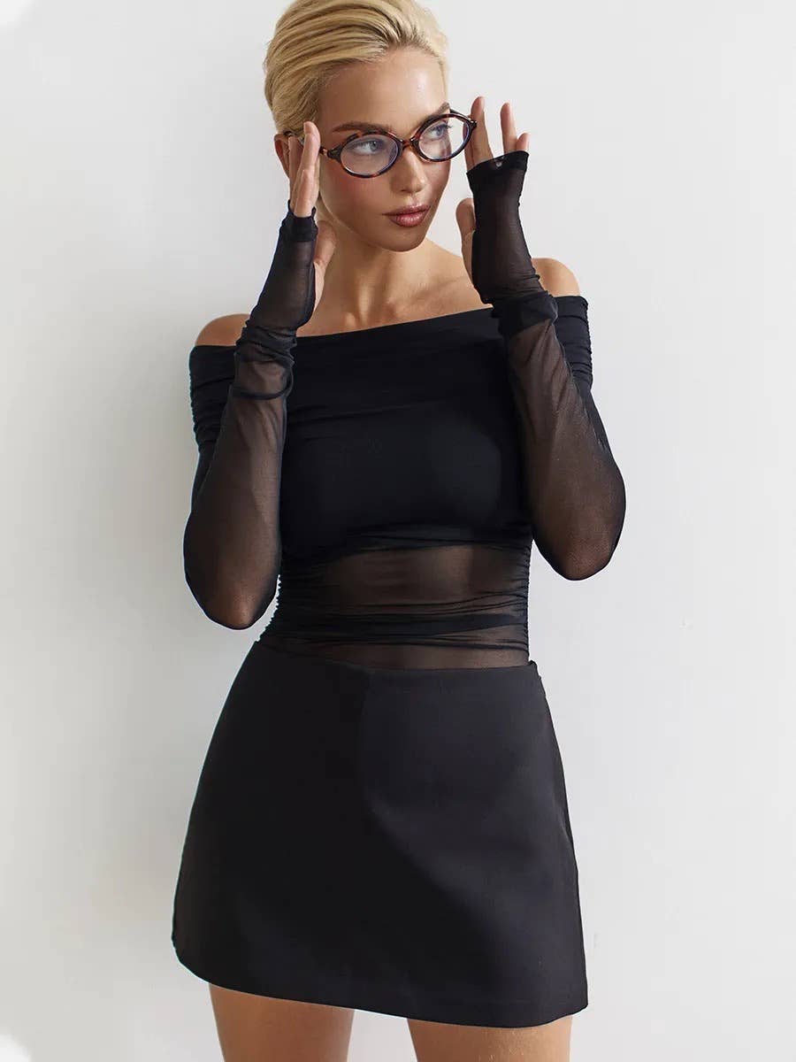 Solid color fit line neck gauze long sleeve top