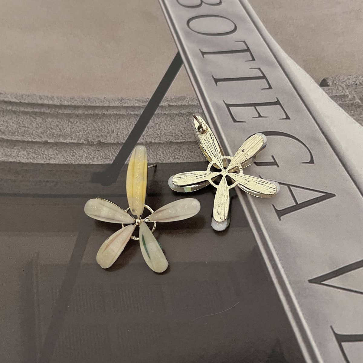 CRYSTAL JASMINE FLOWER EARRINGS