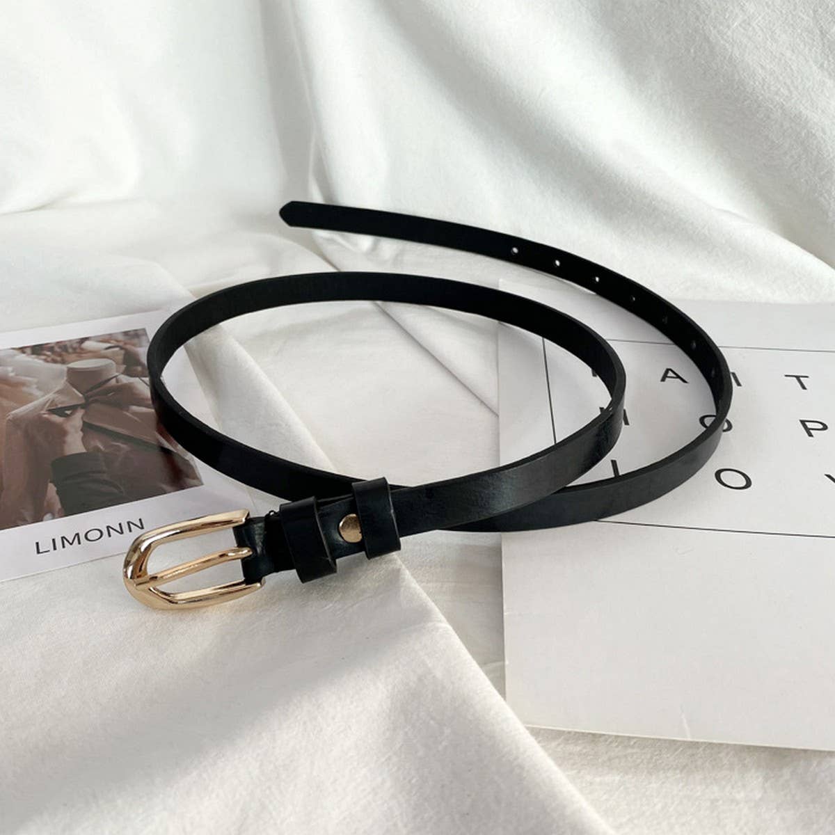 SIMPLE AND VERSATILE THIN BELT_CWABE0657