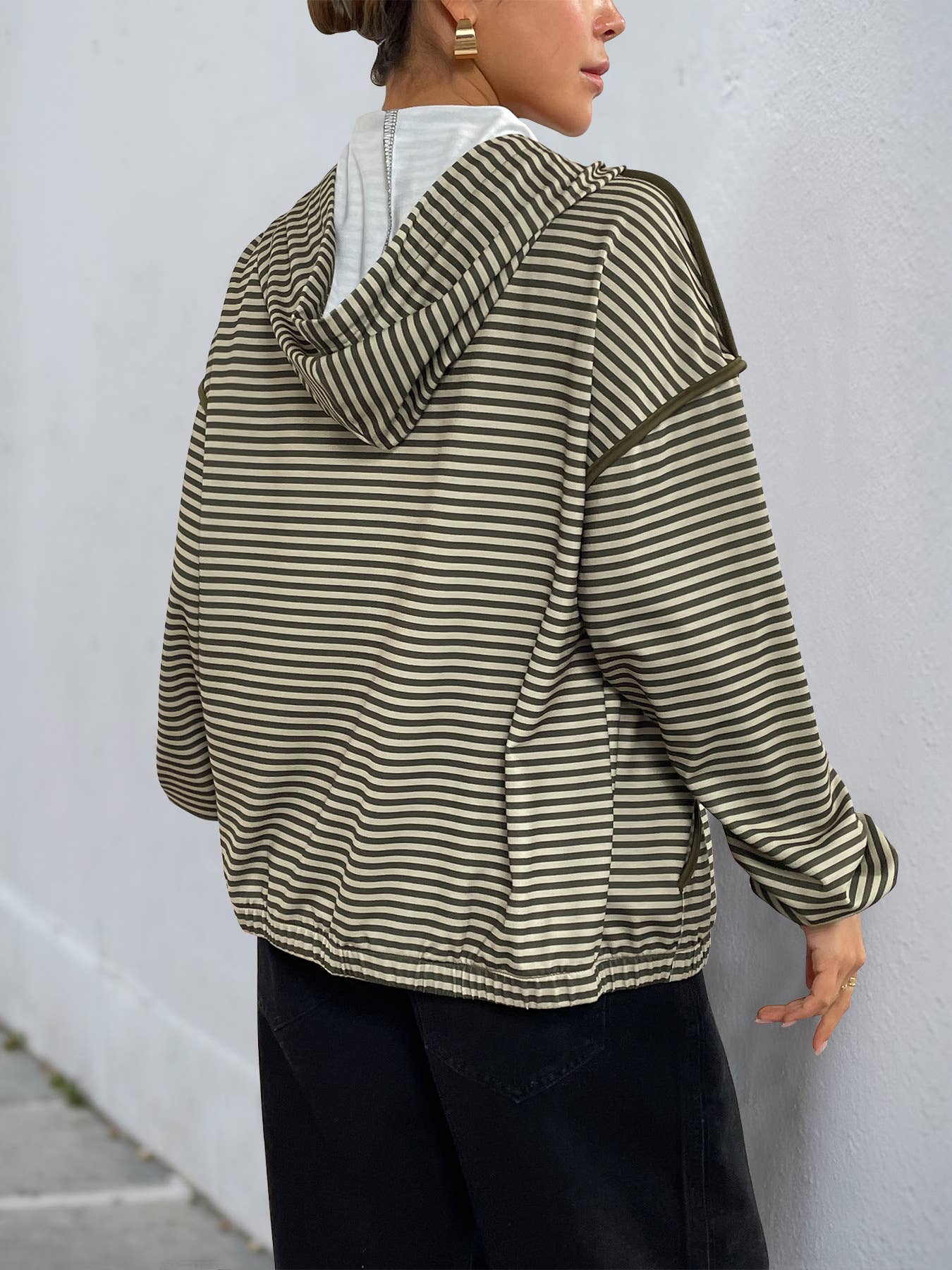 Laid-back striped casual hooded sweatshirt