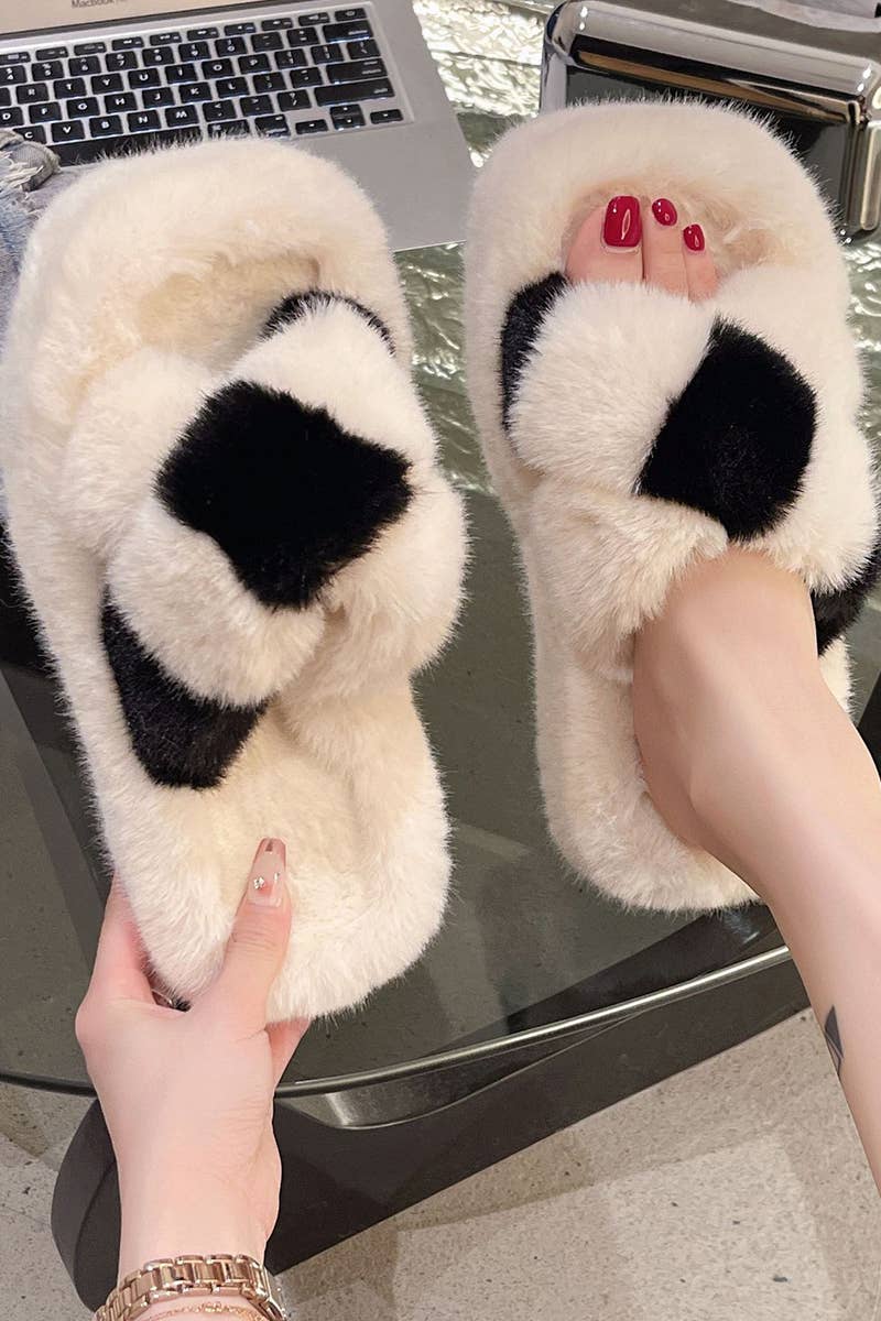 COLOR BLOCK CRISS CROSS HOME SLIPPERS