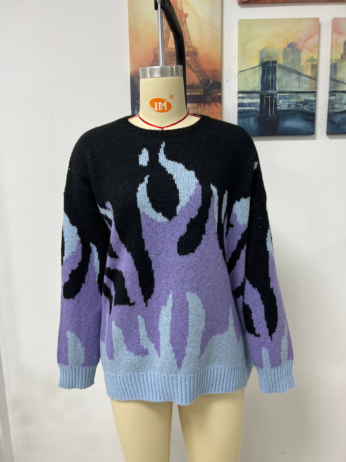 FLAME-JACQUARD CREW-NECK LONG-SLEEVED SWEATER