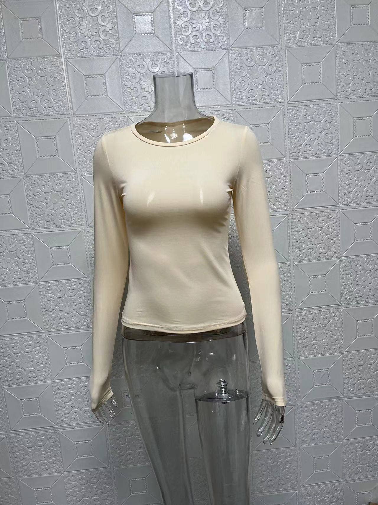 Round-neck fashionable solid color T-shirt