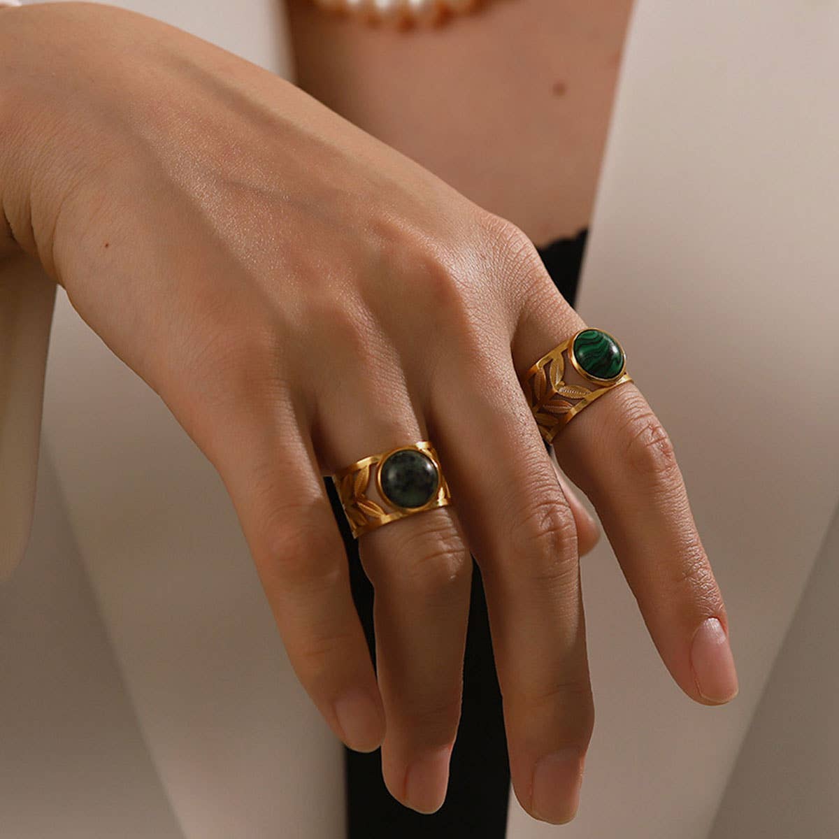 GOLD STAINLESS STEEL INLAID NATURAL STONE RINGS