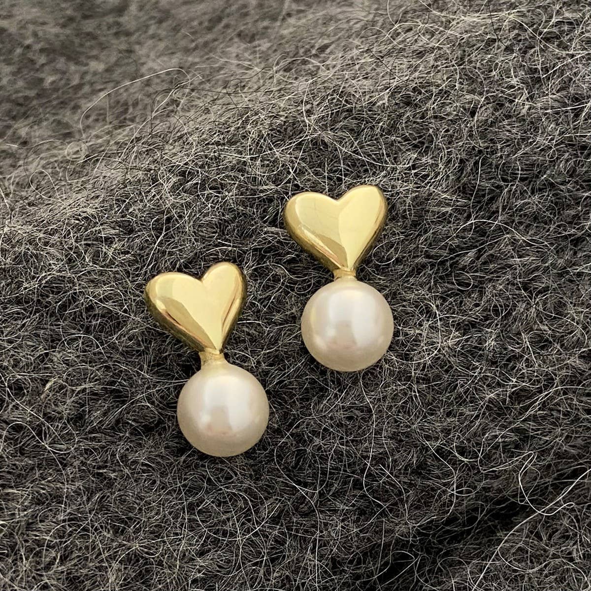 VALENTINE'S DAY NEW SIMPLE PEARL HEART EARRINGS