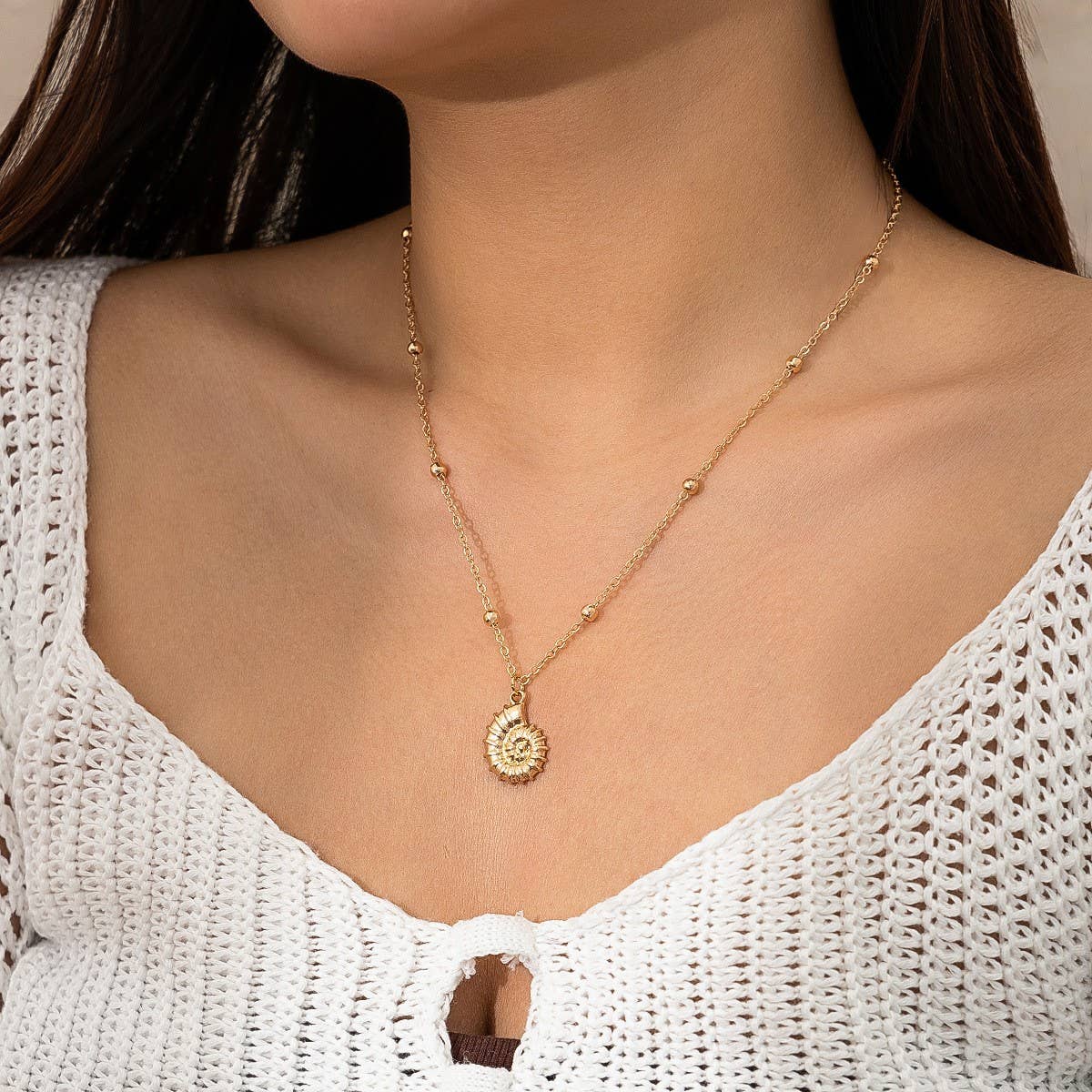 SWEET AND COOL DARK PASTORAL STARFISH NECKLACE