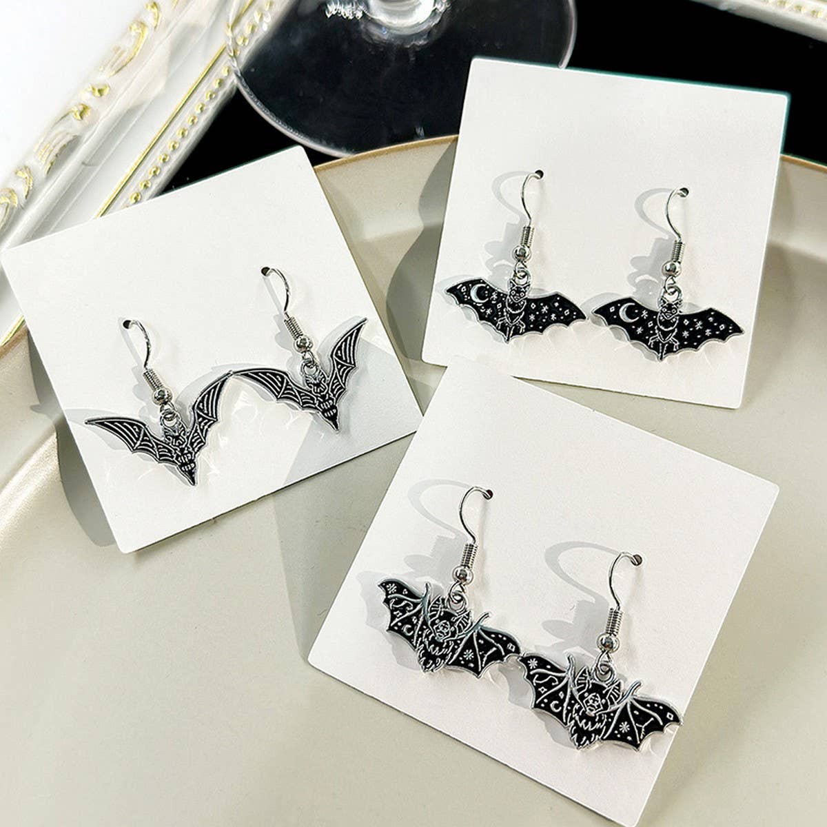 DARK HALLOWEEN FUNNY CREATIVE BAT EARRINGS
