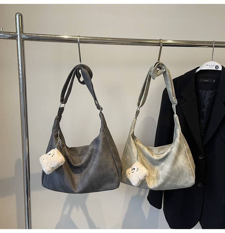 Fashionable large-capacity retro tote bag