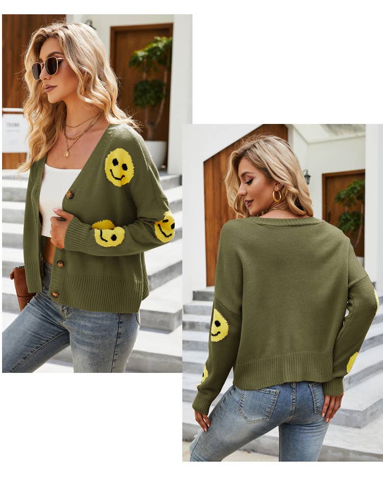 Smileyface knit sweater cardigan with long sleeves