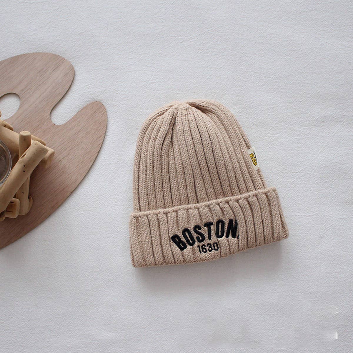 VERSATILE LETTER VERTICAL STRIPED KNITTED HAT_CWAH2924