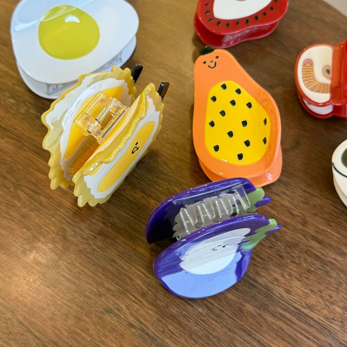 CWAHA4515_SIMPLE CARTOON FRUIT HAIR CLIP