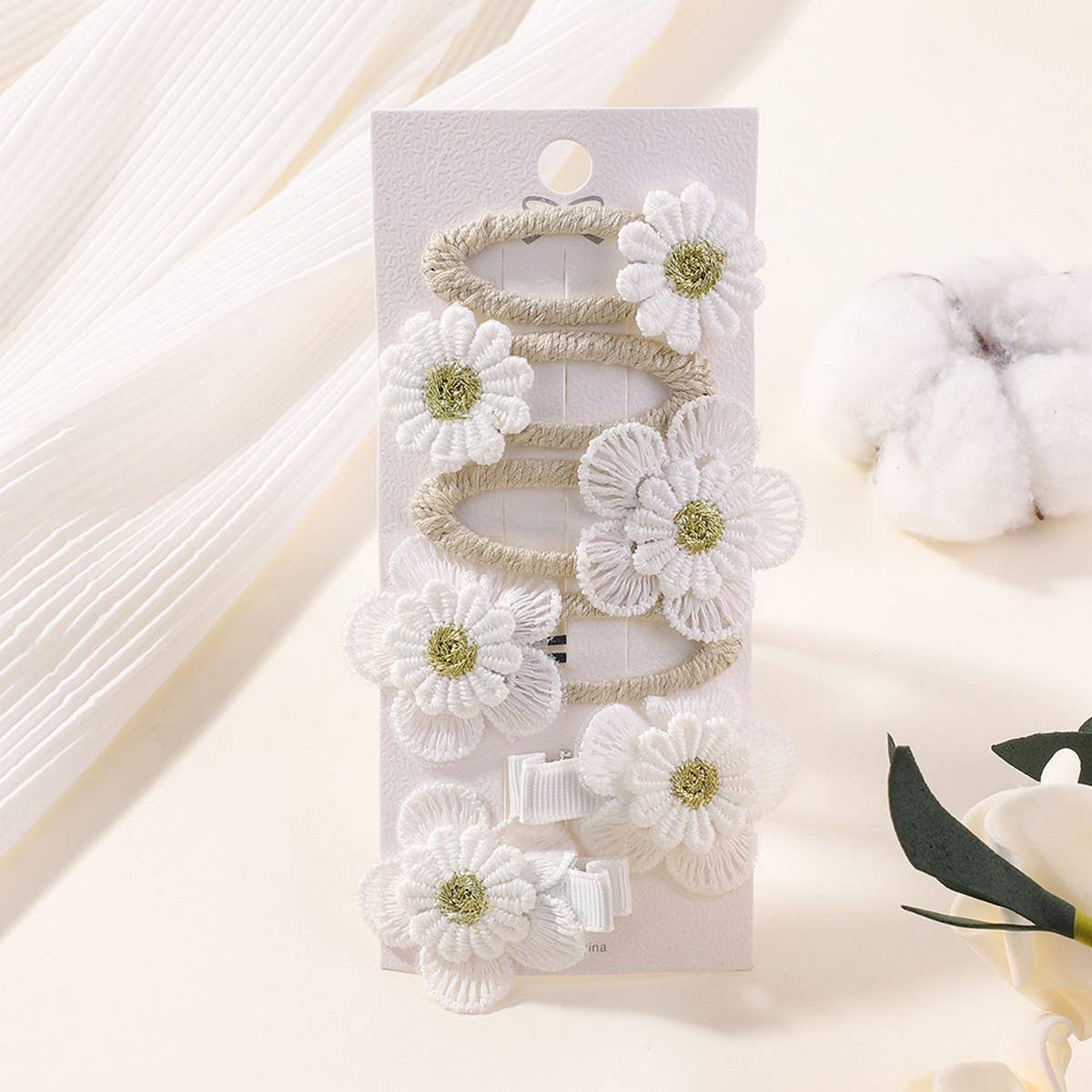 Fresh Daisy Hair Clip Set ? Handmade Fabric Clips