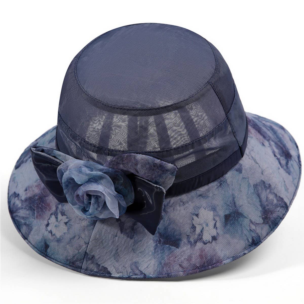 THIN AND VERSATILE BUCKET HAT FOR BEACH OUTINGS_CWAH1490
