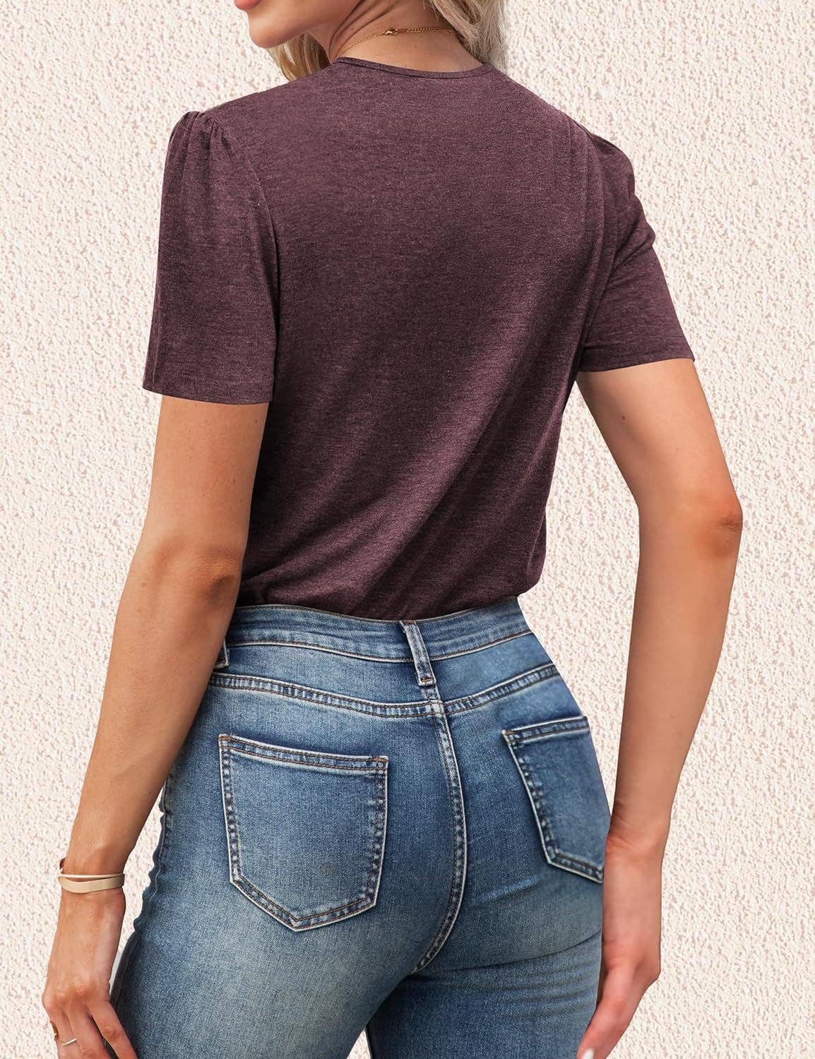 Short-sleeved V-neck solid-color loose T-shirt