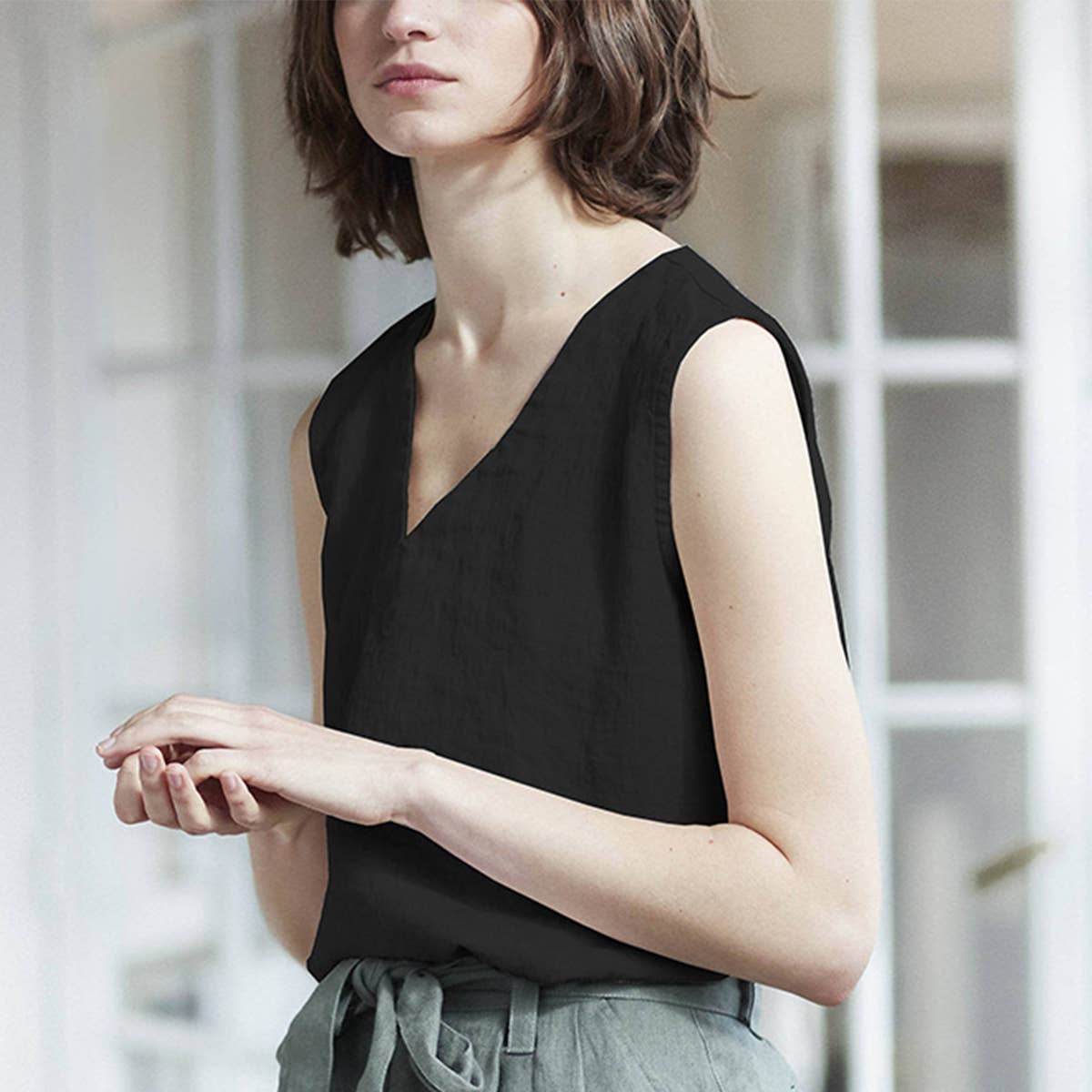 SOLID COLOR COTTON LINEN HOME SLIMMING BLOUSE