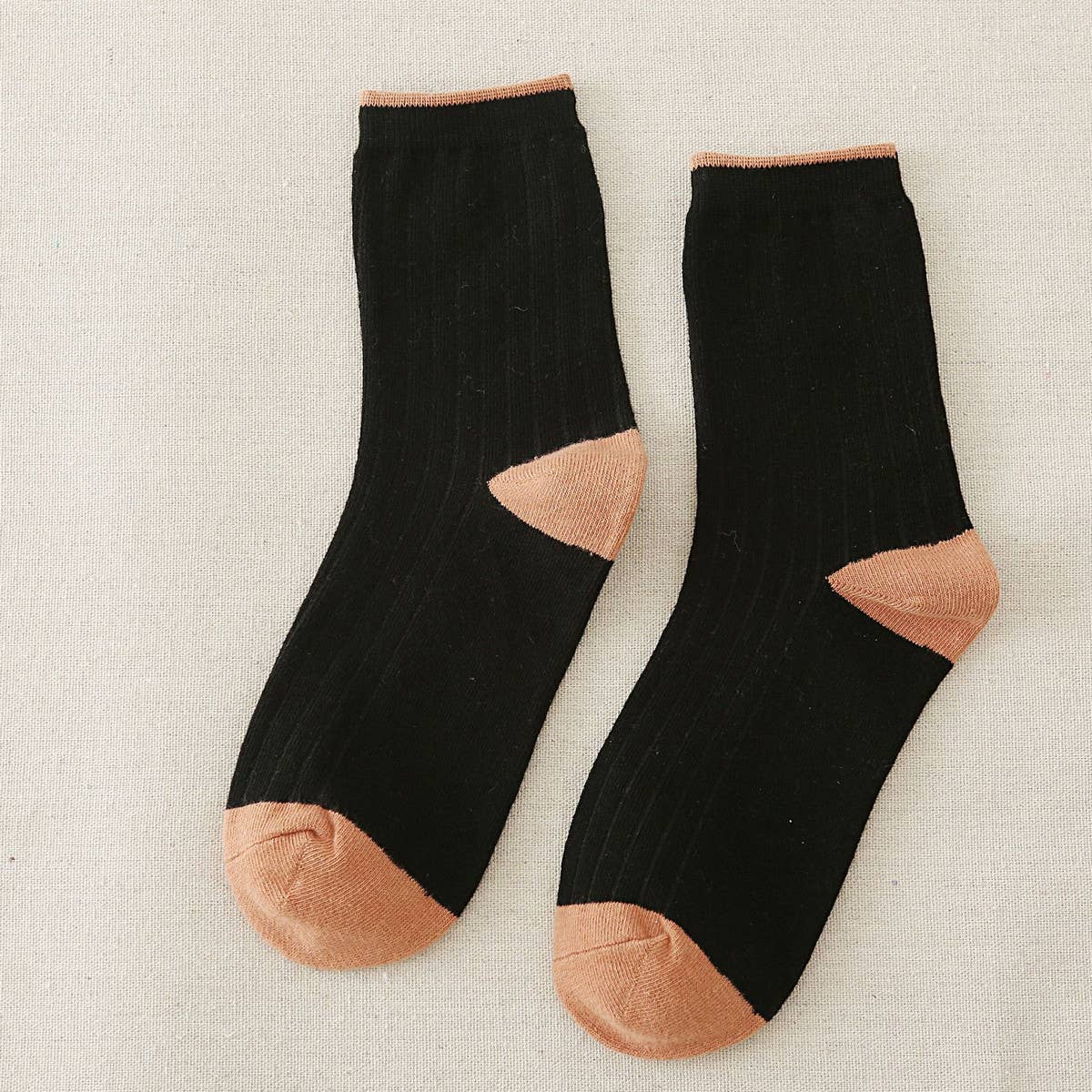 WOMEN SOLID COLOR MATCHING SOCKS