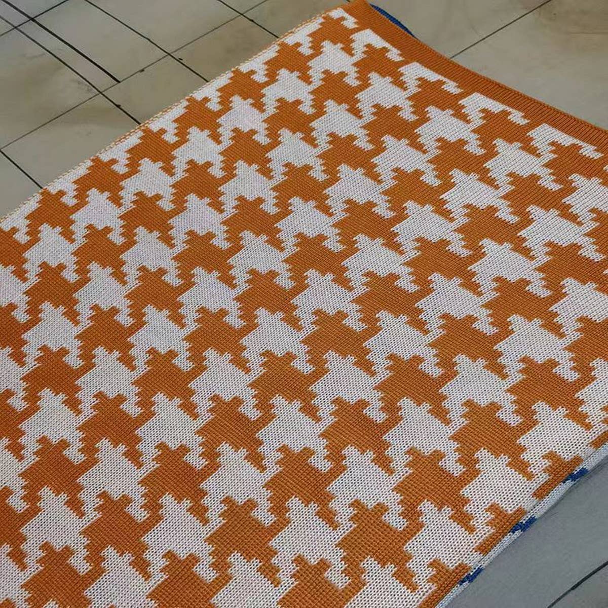 LEISURE PLAID SOFA COVER BLANKET