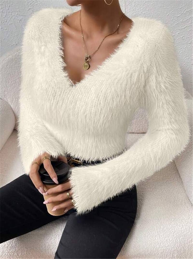 Solid-color V-neck fitted plush short sweater