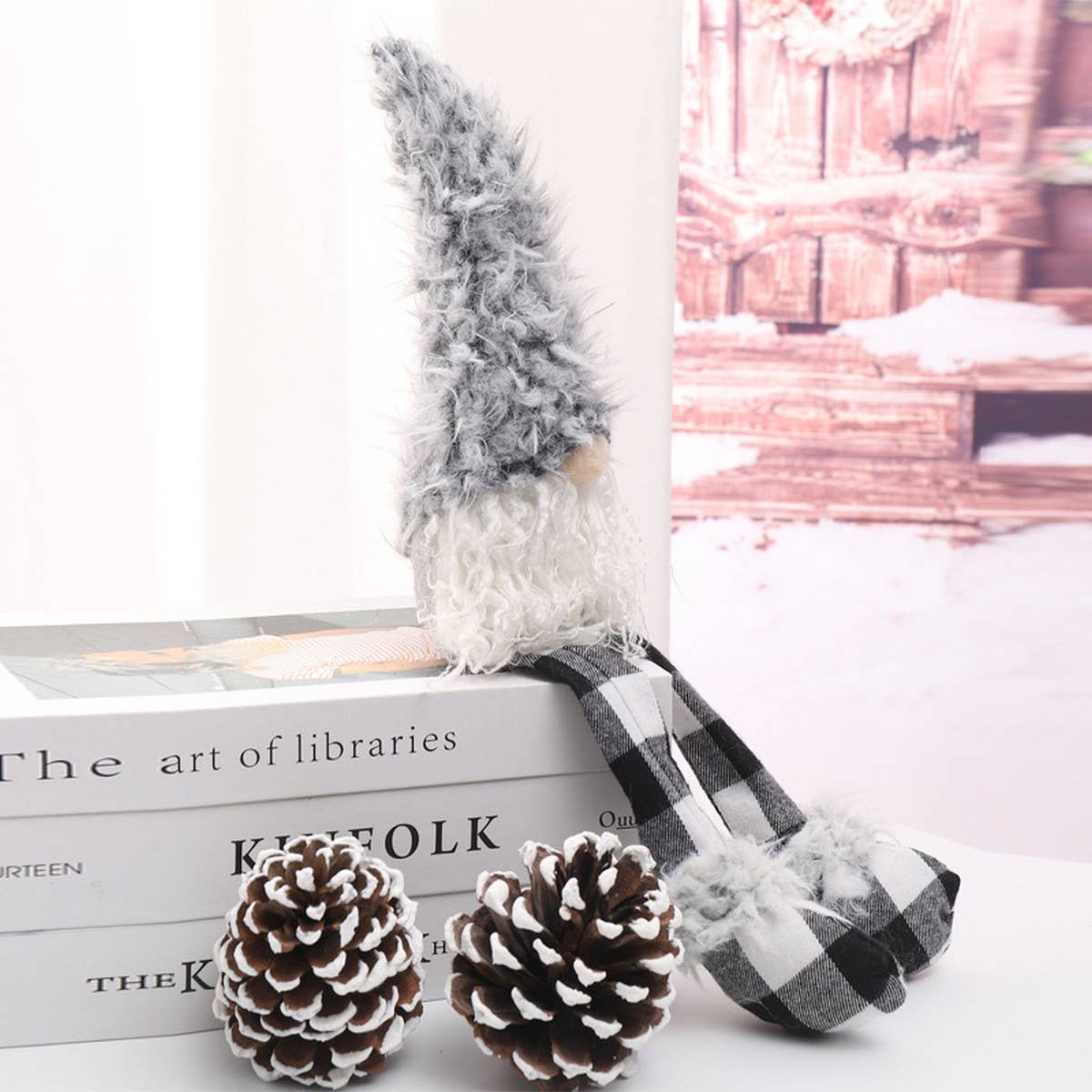 CHRISTMAS PLUSH FACELESS DOLL FIGURINE DECORATION