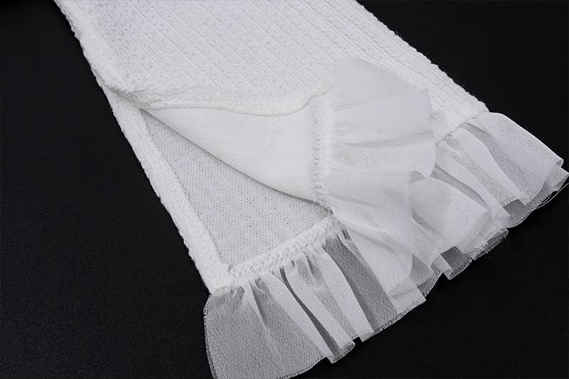 Knitted lace-up cardigan top cake shorts set