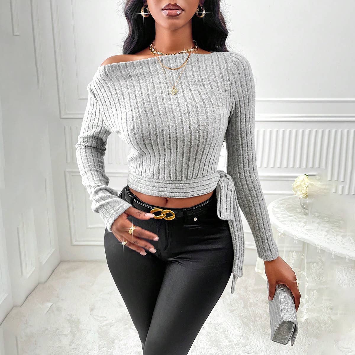 SIMPLE DESIGN SENSE WITH ALL THE SHORT TOP