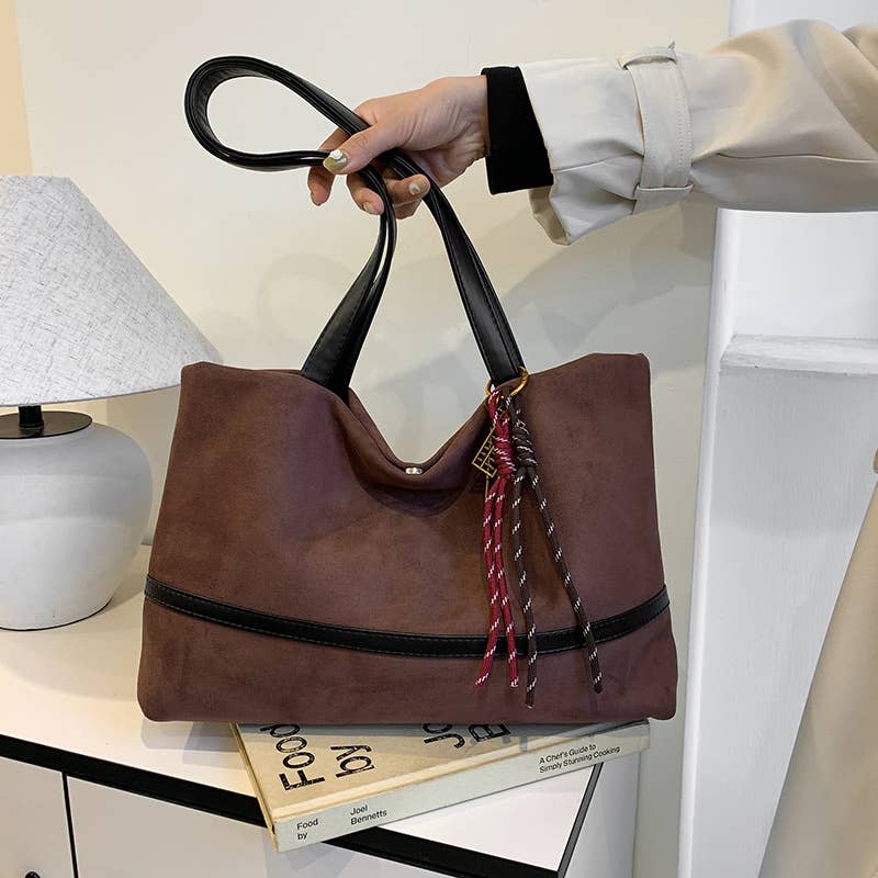 Personalized retro large-capacity tote bag