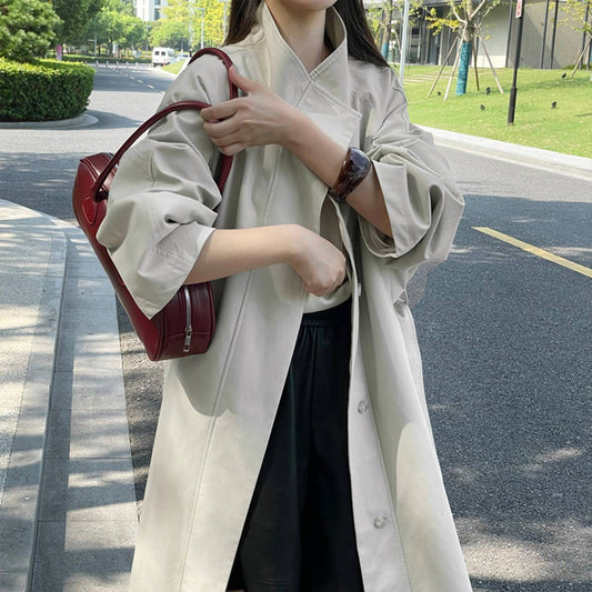 Long drawstring jacket with a slouchy silhouette