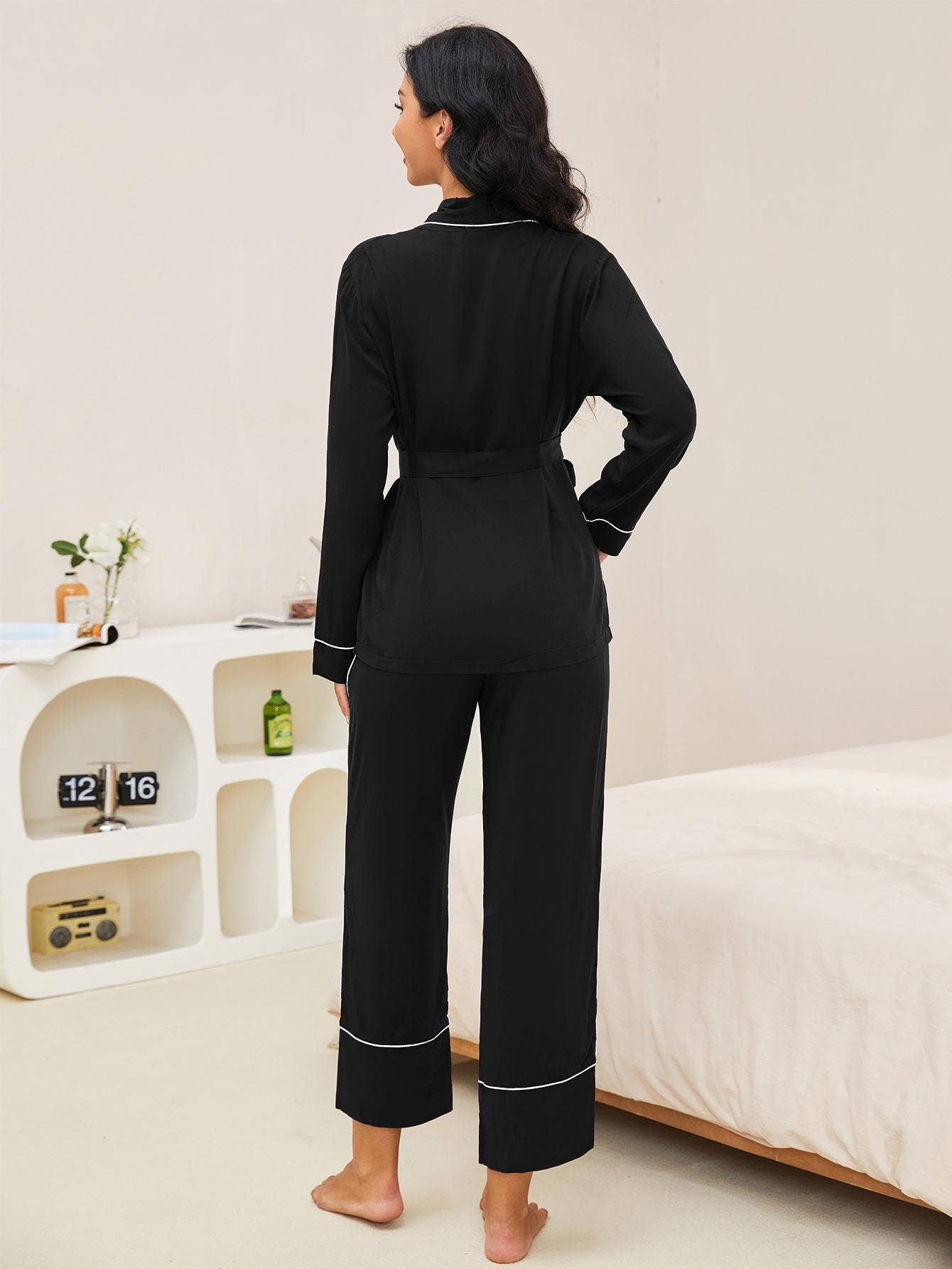 PAJAMA SET V NECK LONG SLEEVES TOP & LONG PANTS