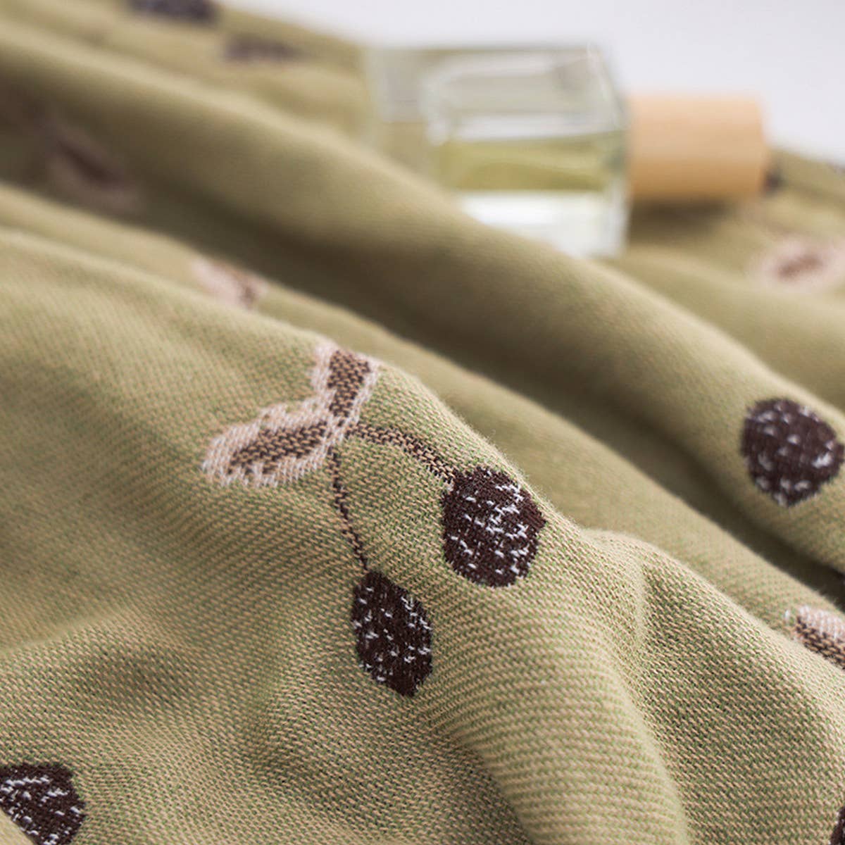 HOUSEHOLD ABSORBENT GAUZE BATH TOWEL