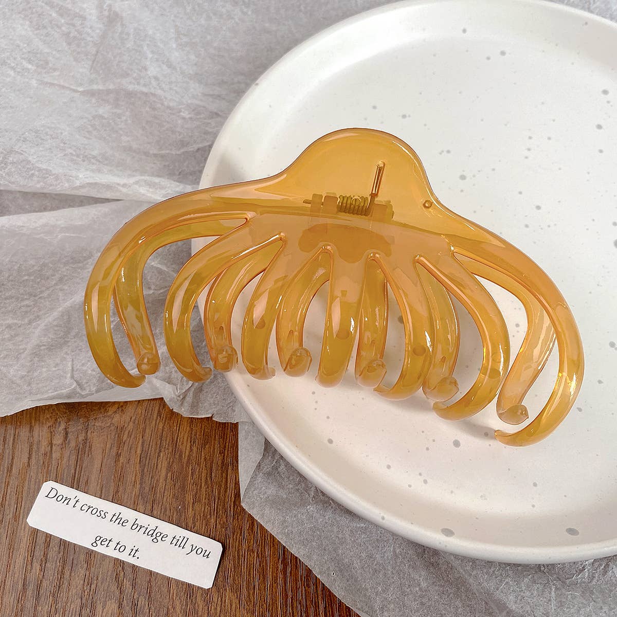 Super-large transparent acetic octopus gripper