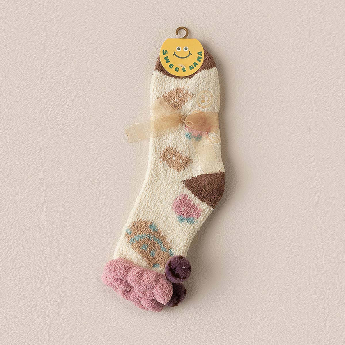 CUTE CARTOON SMILING FACE SOCKS
