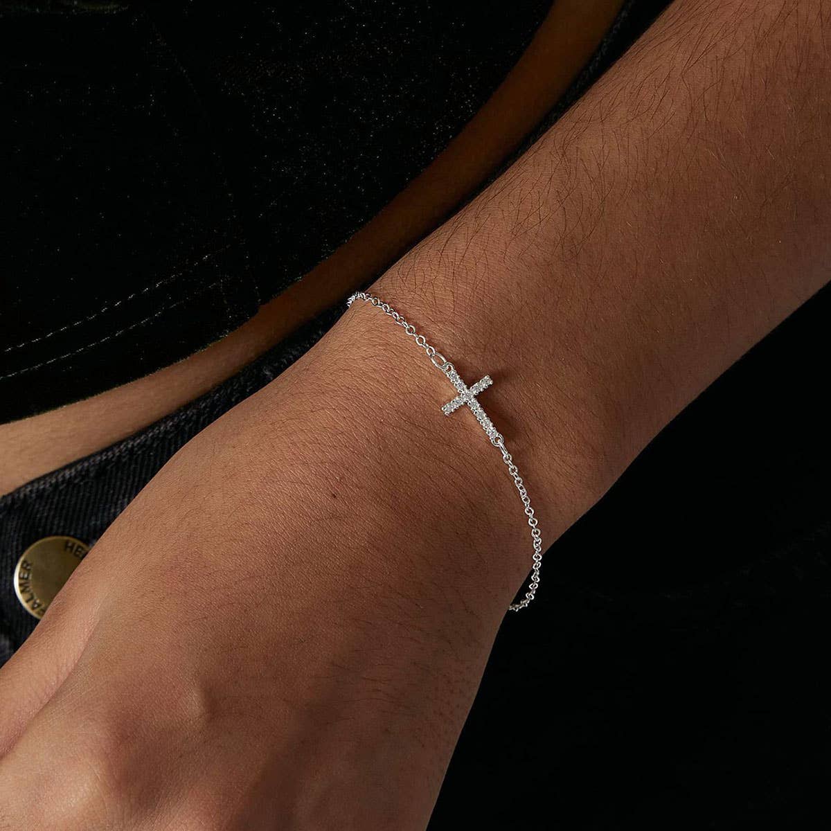 Copper mini cross bracelet set with zircon