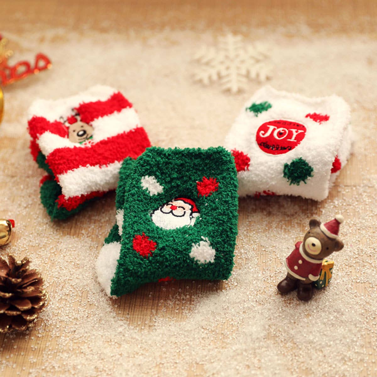 CHRISTMAS EMBROIDERY COZY SOCKS FOR WOMEN
