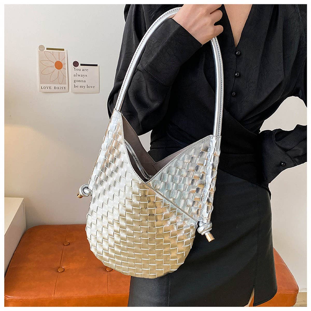 HAND-WOVEN BAG STYLISH STRAW ARMPIT BAG FOR WOMEN_CWAB1913