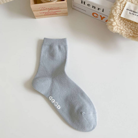 NEW AUTUMN AND WINTER LETTER SMILEY FACE SOCKS