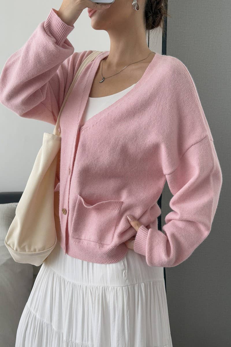 CWOCAL00771_SOLID COLOR V-NECK KNITTED CARDIGAN