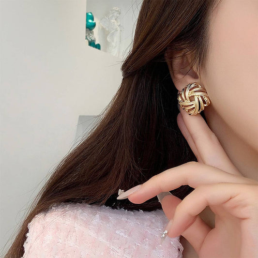 HIGH-END VINTAGE GOLD BRAIDED EARRINGS