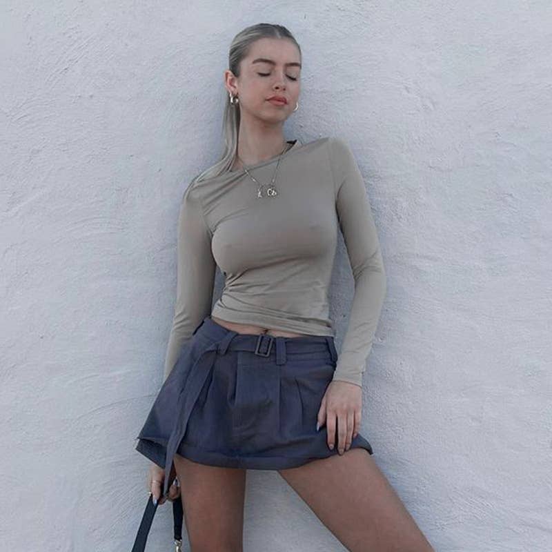 Round-neck fashionable solid color T-shirt