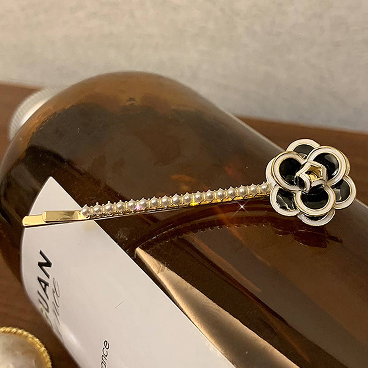 CAMELLIA PEARL HAIR PIN WITH RHINESTONES_CWAHA1211