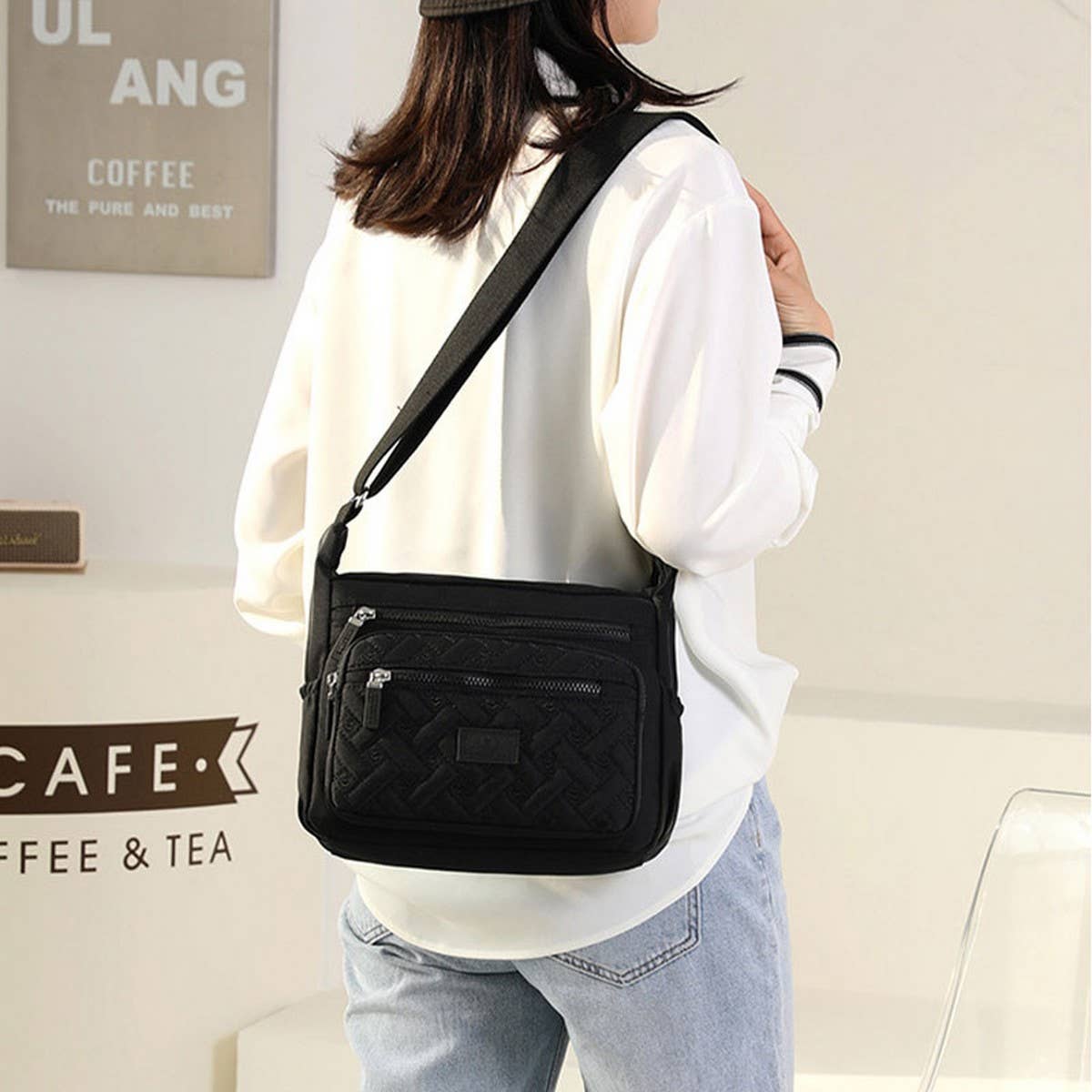 CASUAL LIGHTWEIGHT NYLON SHOULDER CROSSBODY BAG_CWAB3528