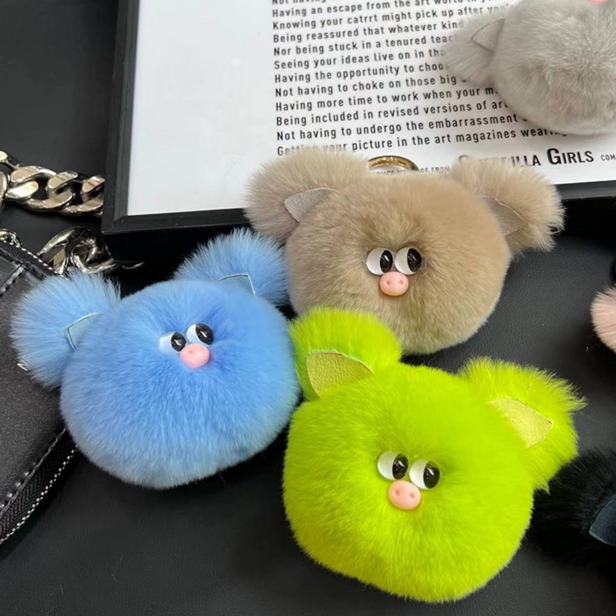 CUTE PIG PLUSH CAR KEYCHAIN BAG ACCESSORIES