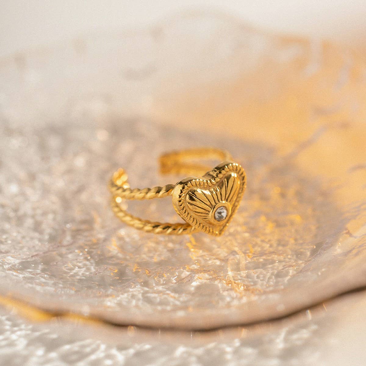18K GOLD-PLATED ZIRCON INLAID HEART RING_CWAJE1247