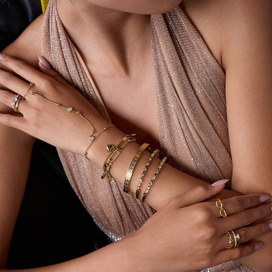 18K Gold Titanium Steel Heart Zircon Open Bangle_CWAJE4680